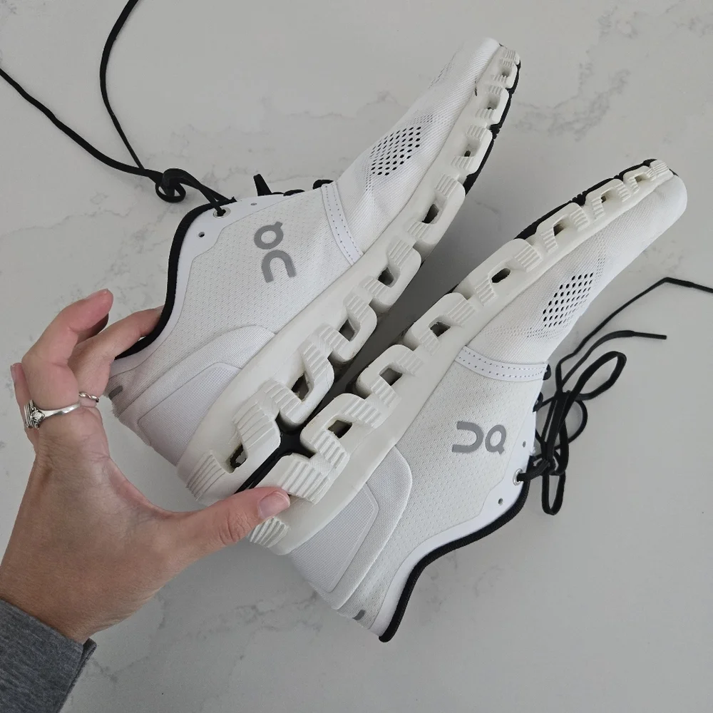 On Cloud X Athletic Running Shoe Men's Size 11 White Black - Picture 7 of 10